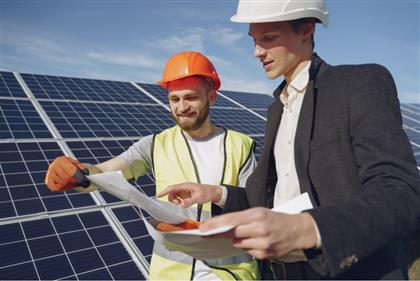 Zonnestroommonteur tot in de meterkast